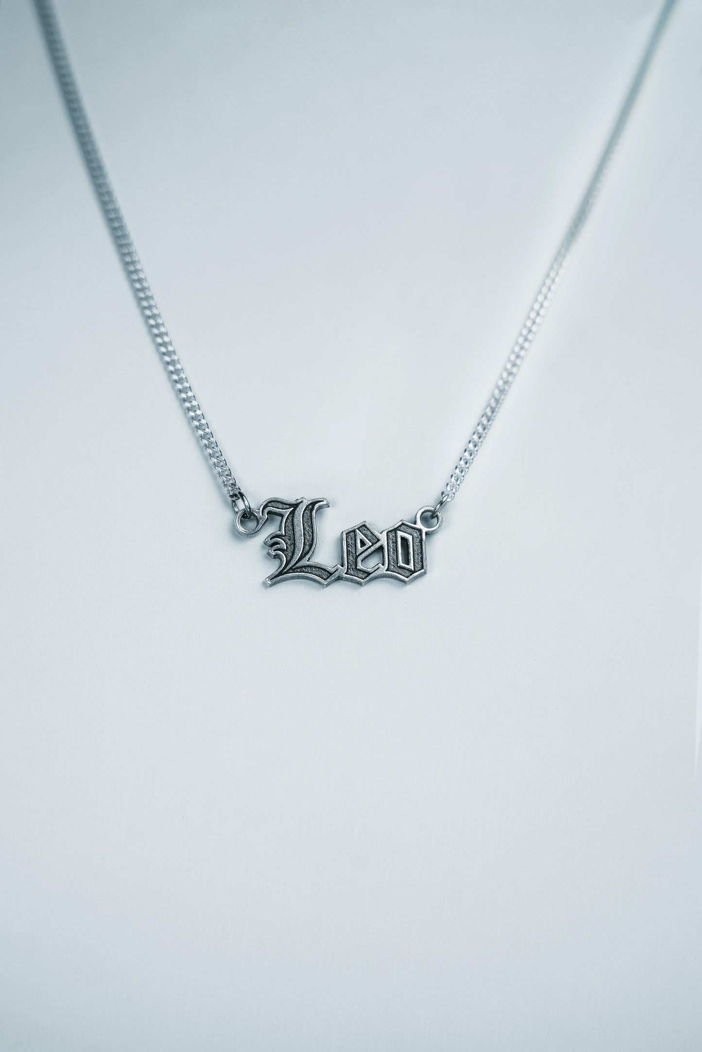 Collar Leo - 99.9% Plata pura