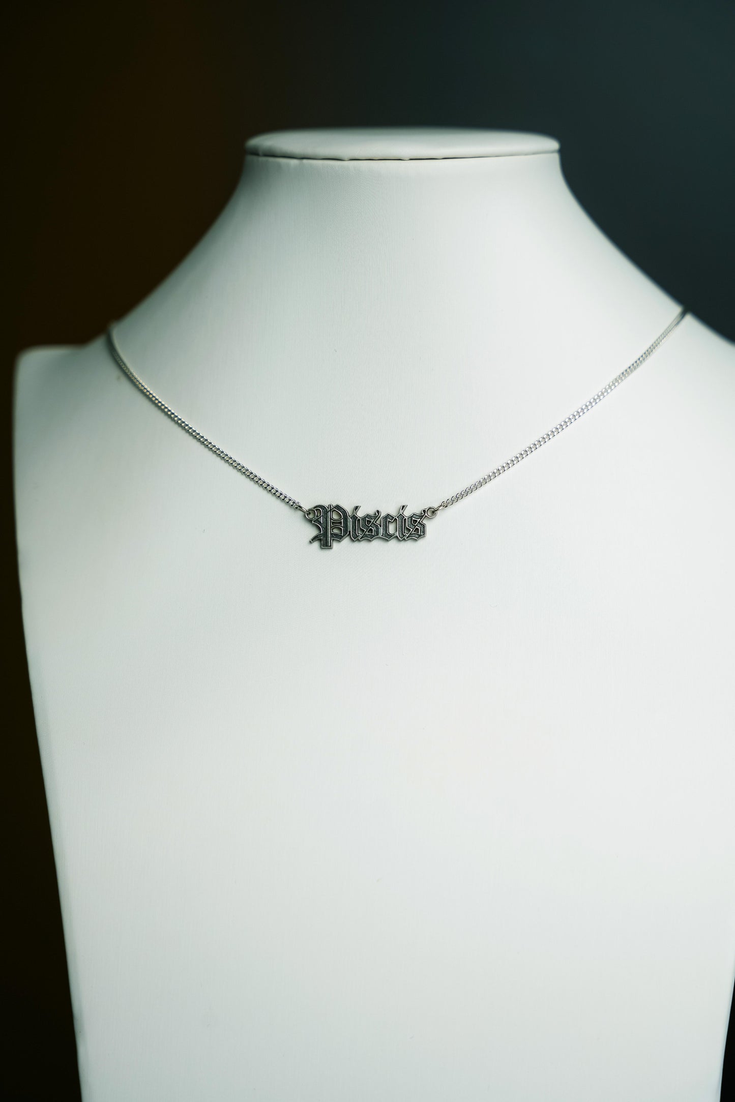 Collar Piscis - 99.9% Plata pura