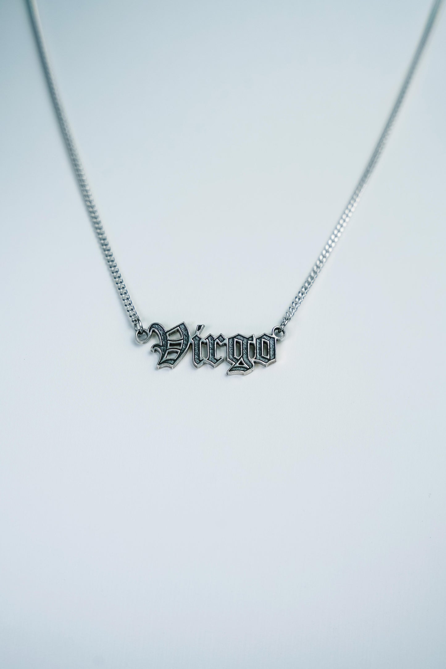 Collar Virgo - 99.9% Plata pura